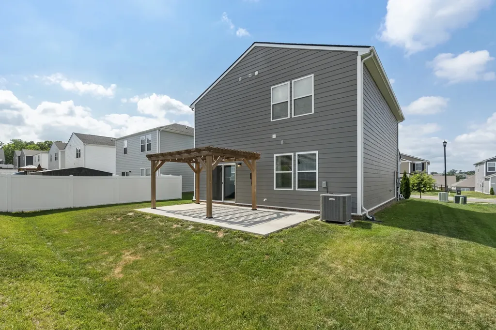 3912 Sadie Street Columbia TN 38401