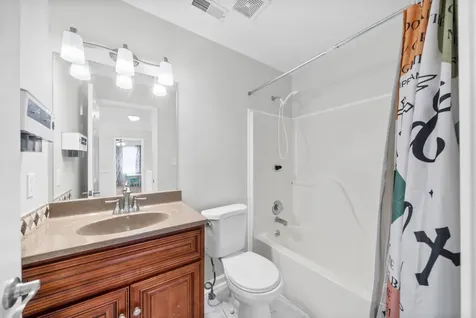1283 Carnation Court Clarksville TN 37042