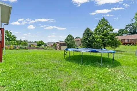 1283 Carnation Court Clarksville TN 37042