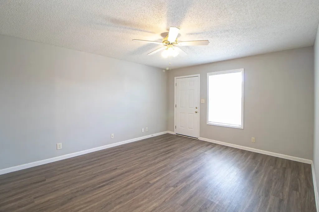 145 Darlene Drive #E Clarksville TN 37043