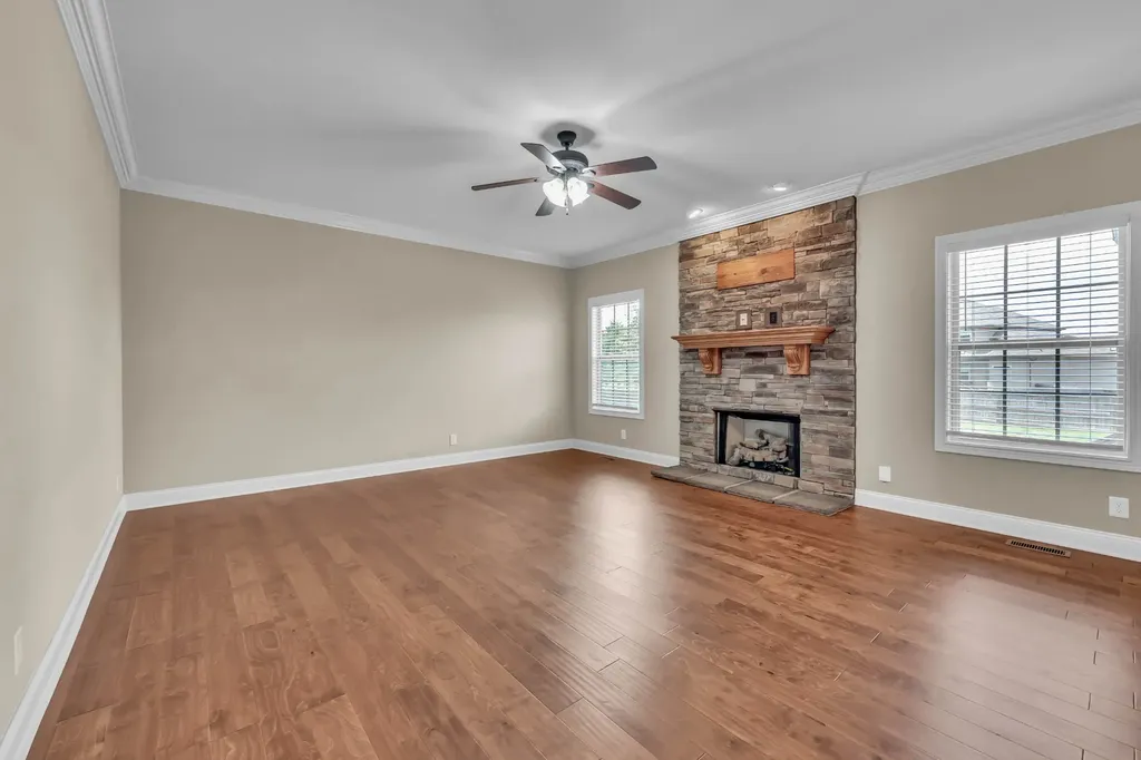 413 Clover Meadows Court Clarksville TN 37043