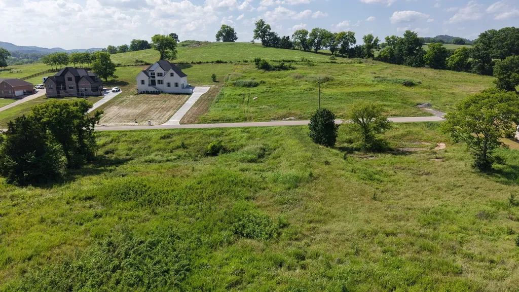 0 Bridle Path Lane Hartsville TN 37074