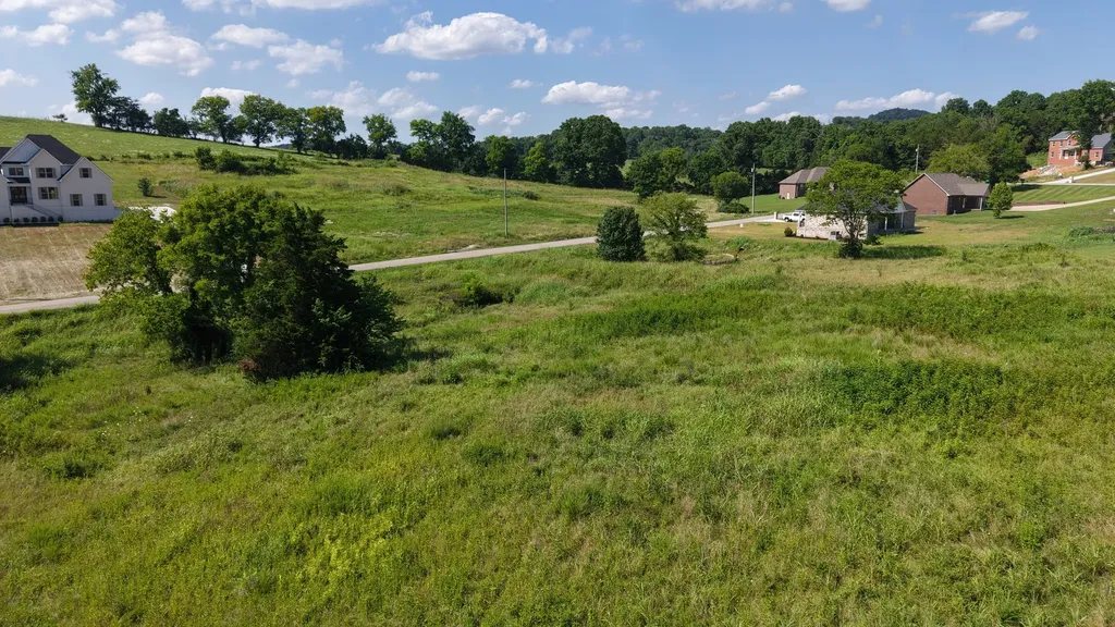 0 Bridle Path Lane Hartsville TN 37074