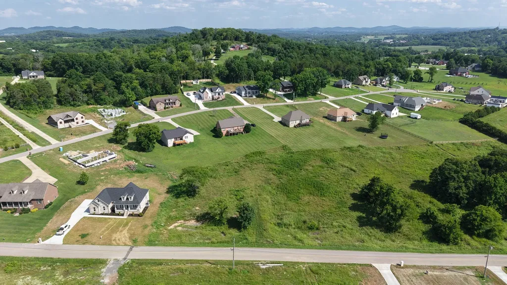 0 Bridle Path Lane Hartsville TN 37074