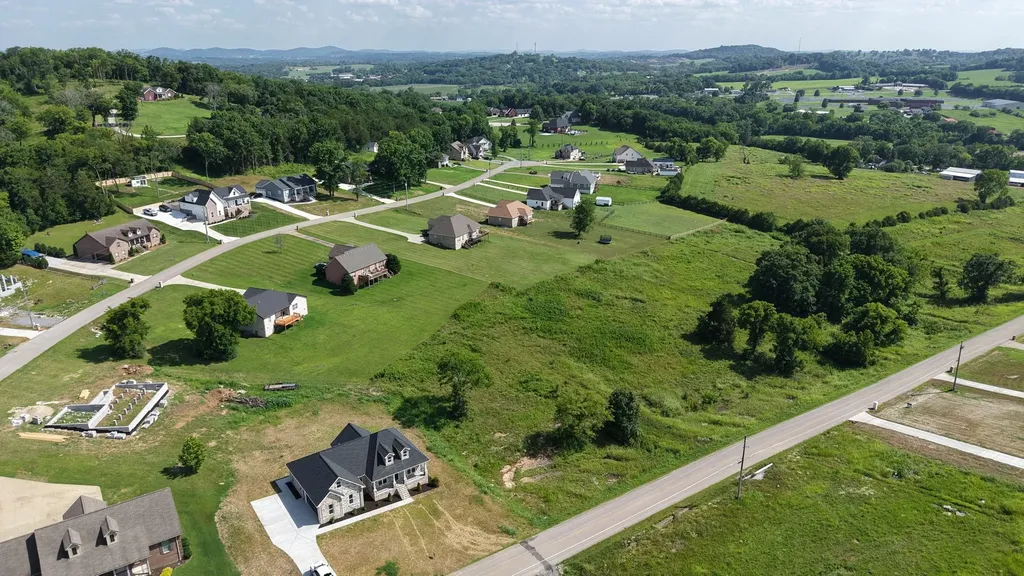 0 Bridle Path Lane Hartsville TN 37074