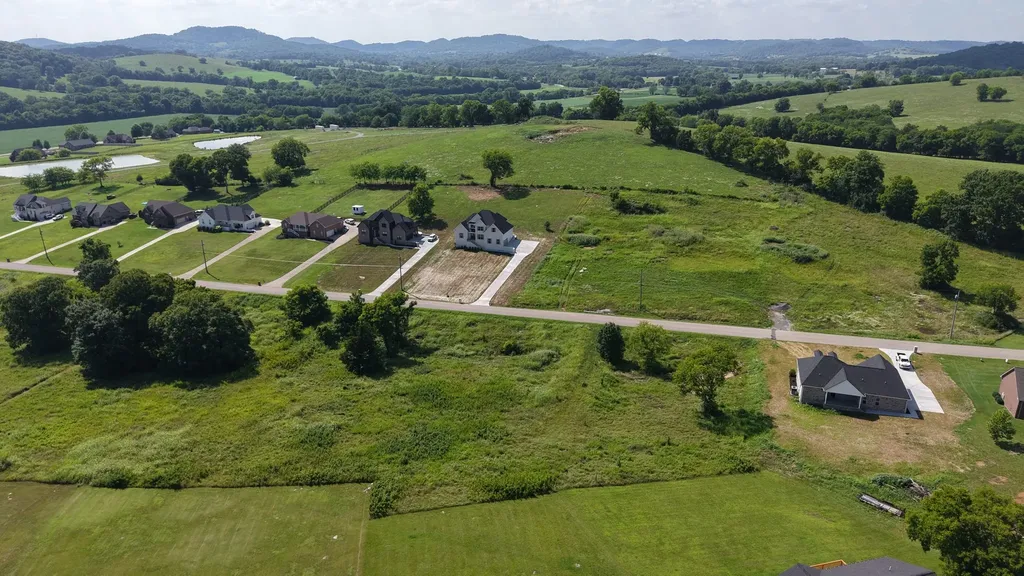 0 Bridle Path Lane Hartsville TN 37074