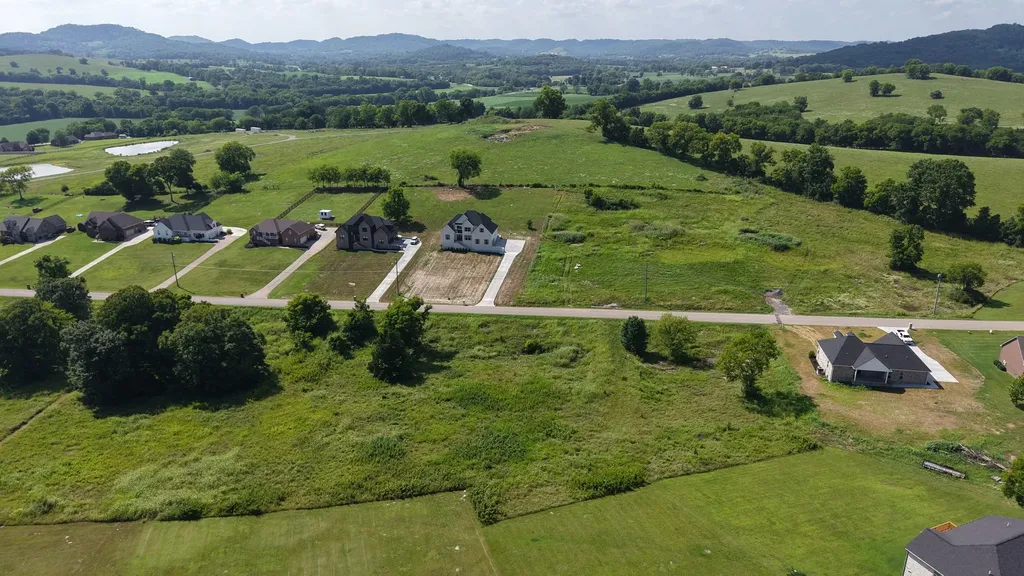 0 Bridle Path Lane Hartsville TN 37074