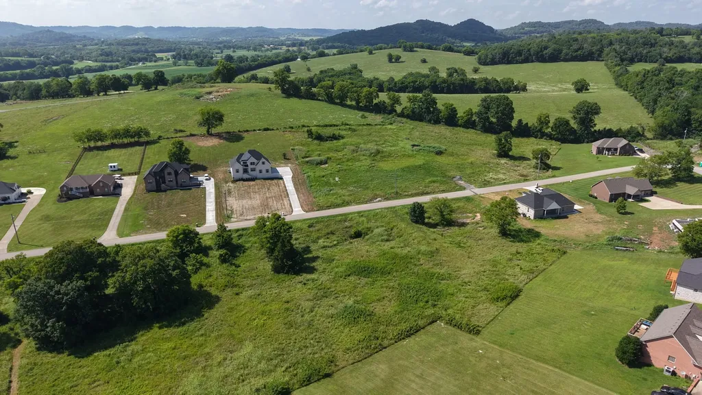 0 Bridle Path Lane Hartsville TN 37074