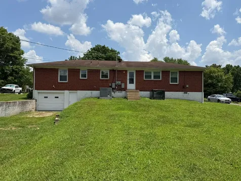 105 Sharon Circle Columbia TN 38401