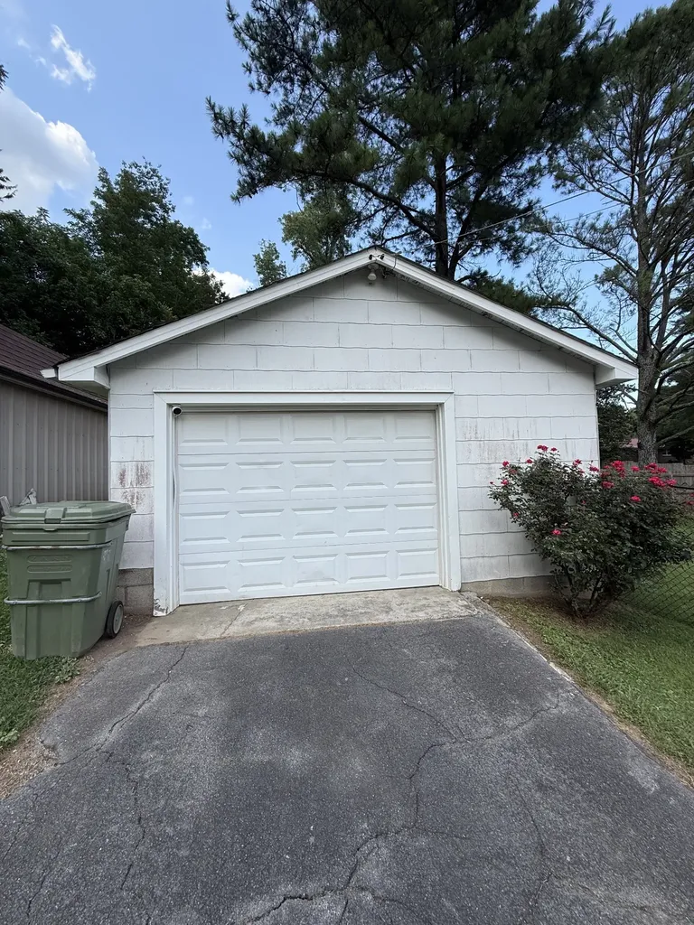 520 Parrish Street Lawrenceburg TN 38464