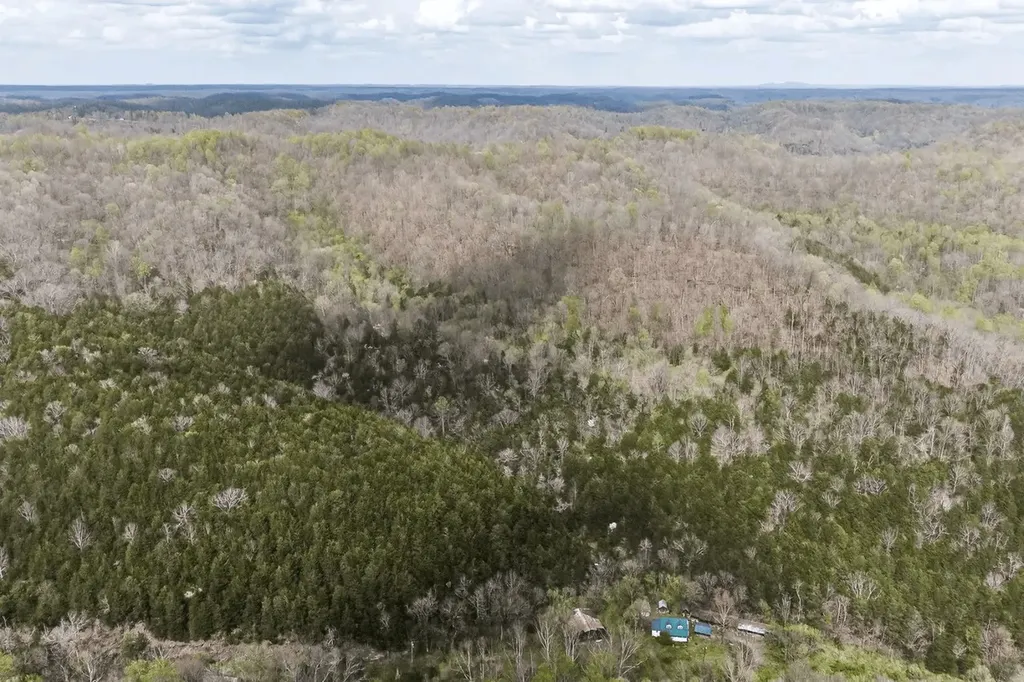 416 Hix Hollow Road Gainesboro TN 38562