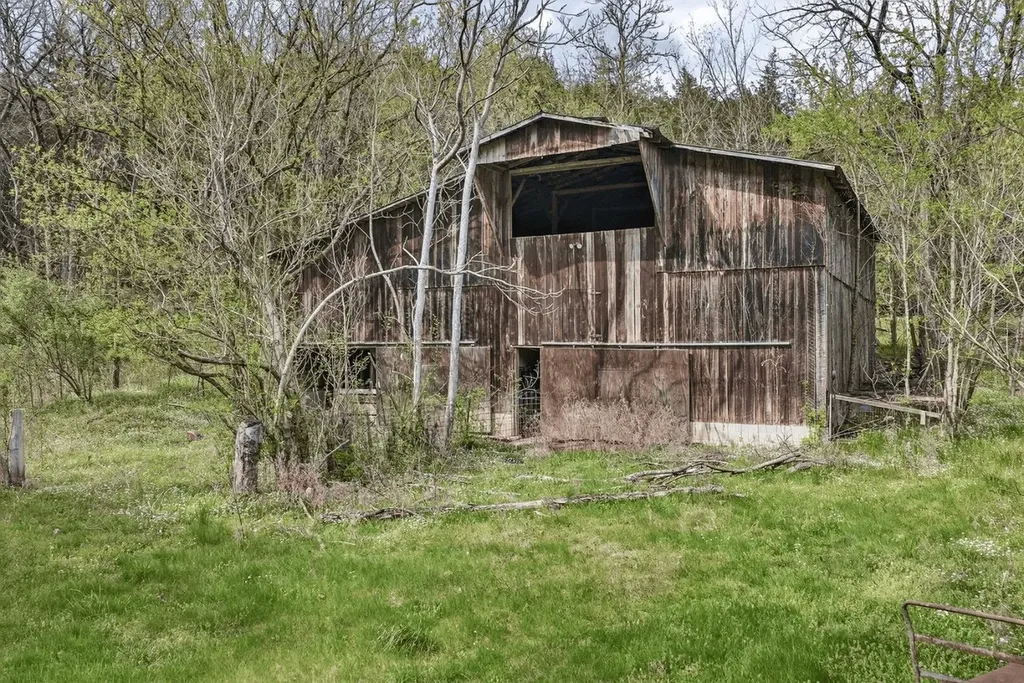 416 Hix Hollow Road Gainesboro TN 38562