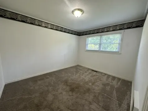 15 Pine Street Savannah TN 38372