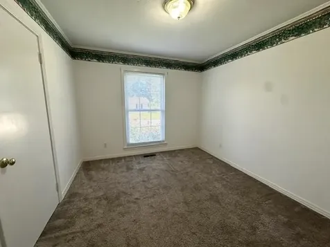 15 Pine Street Savannah TN 38372