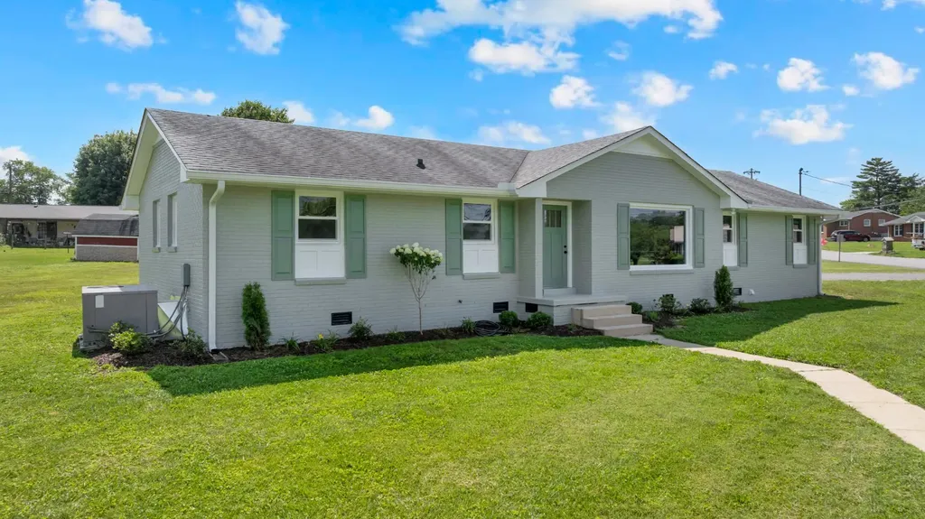 202 Lee Lane Shelbyville TN 37160