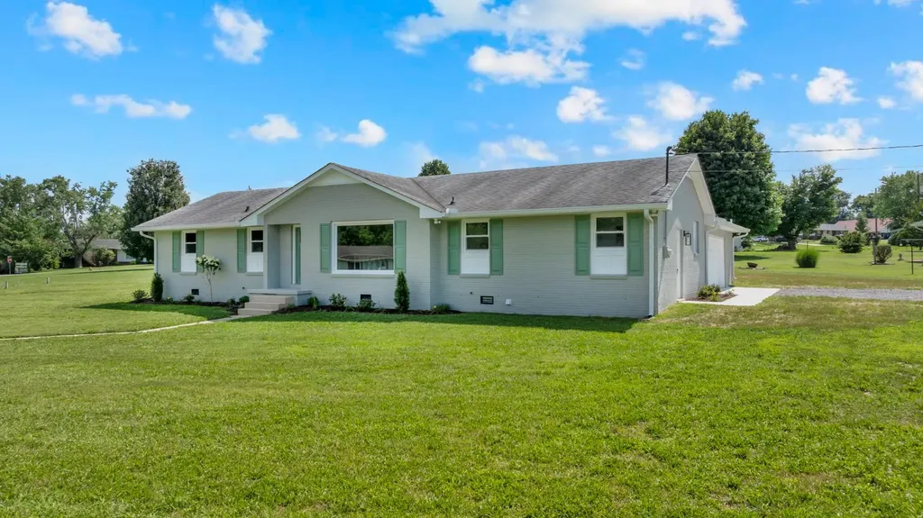 202 Lee Lane Shelbyville TN 37160