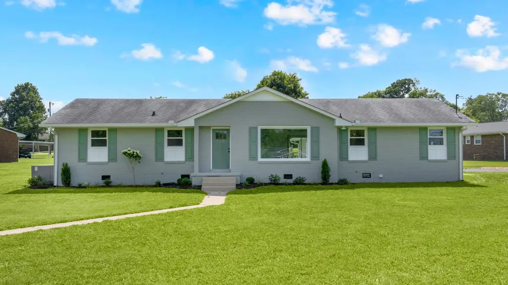 202 Lee Lane Shelbyville TN 37160