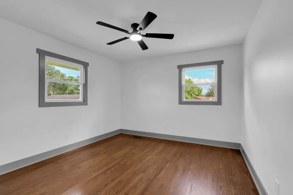 202 Lee Lane Shelbyville TN 37160