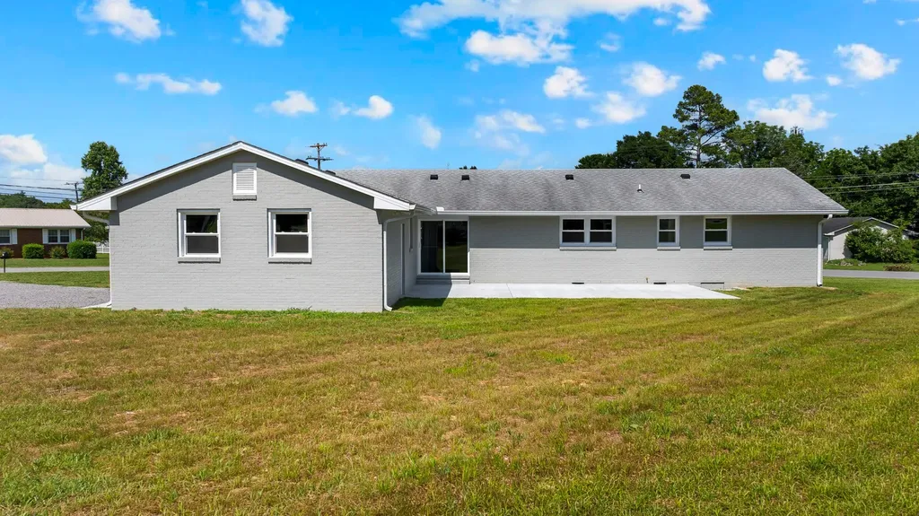 202 Lee Lane Shelbyville TN 37160