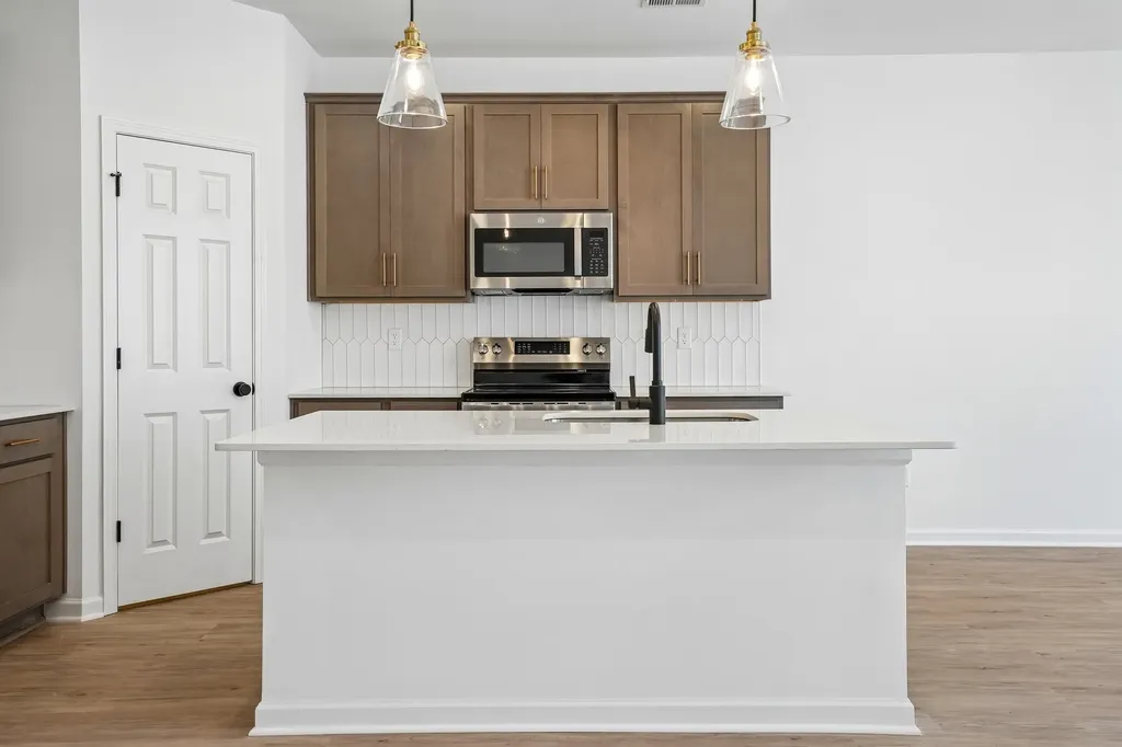 2900 Suzanne Landon Drive Murfreesboro TN 37130