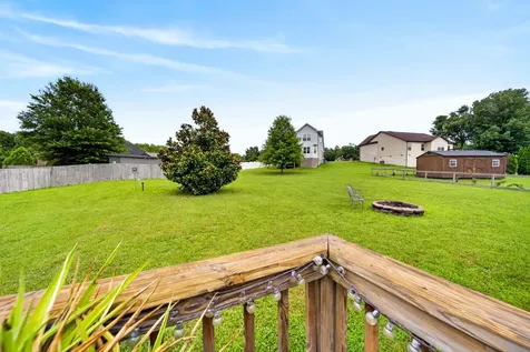 217 Wagoners Way Westmoreland TN 37186