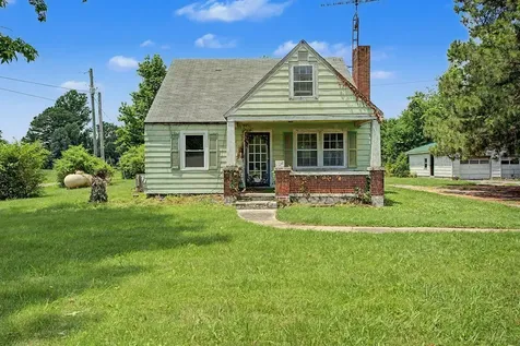 376 Ky 85, E Centertown KY 42328