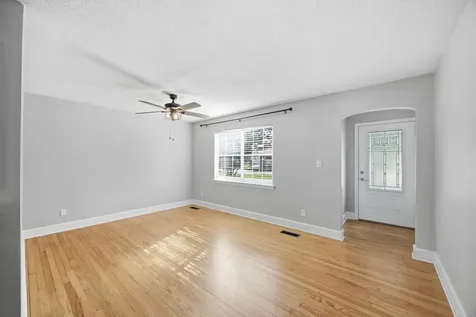 718 Pyron Lane Chattanooga TN 37412