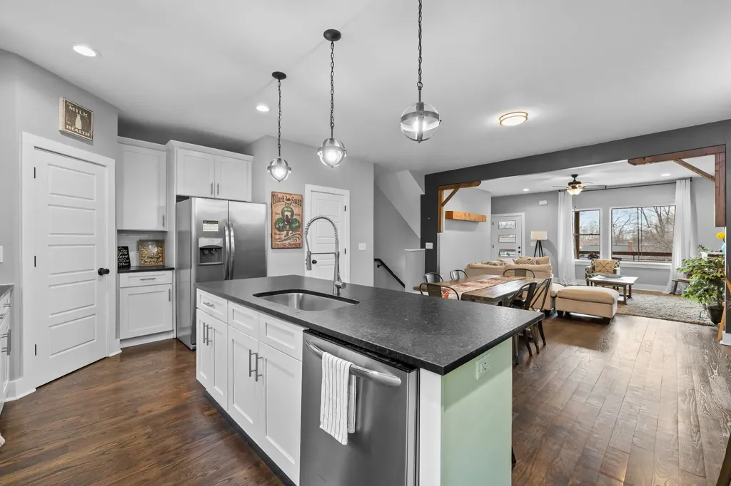 844 Cherokee Avenue Nashville TN 37207