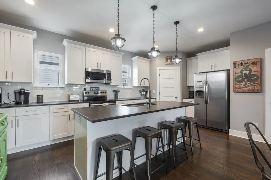 844 Cherokee Avenue Nashville TN 37207