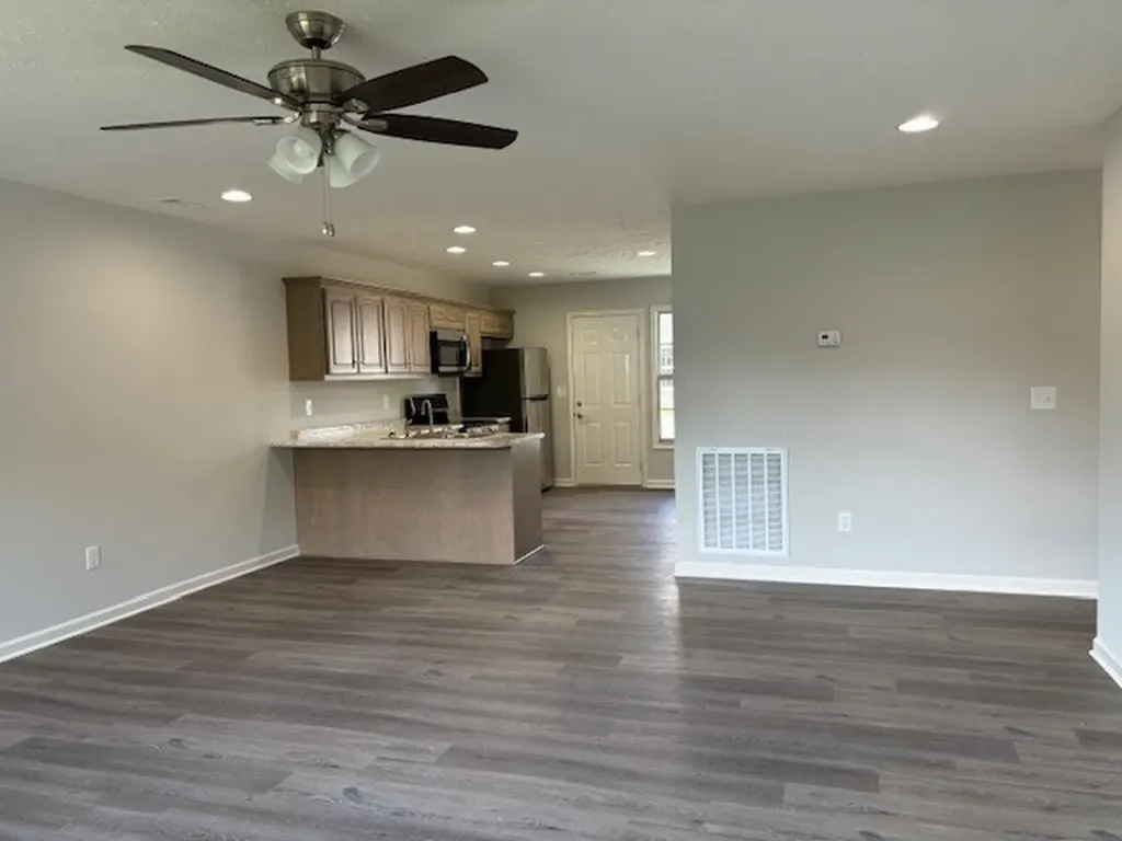 157 Hunt Street Manchester TN 37355