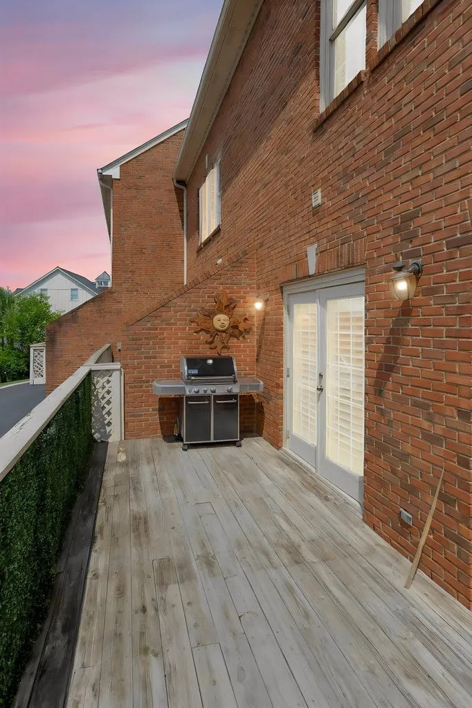 103 Forest Place Circle Nashville TN 37215