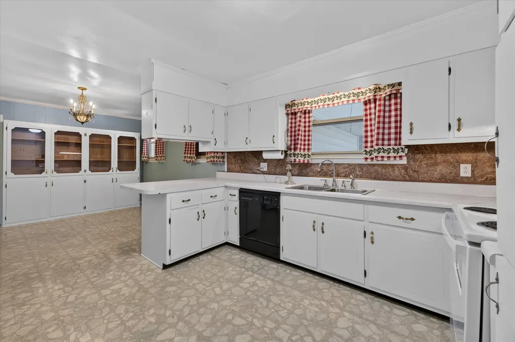 1 Avalon Street Clarksville TN 37042