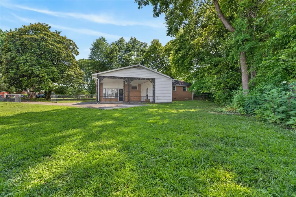 1 Avalon Street Clarksville TN 37042