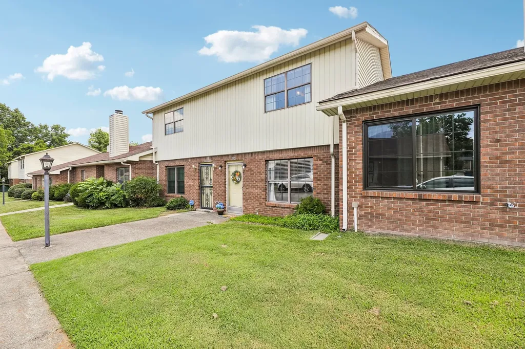 254 Mayflower Ln, N Madison TN 37115