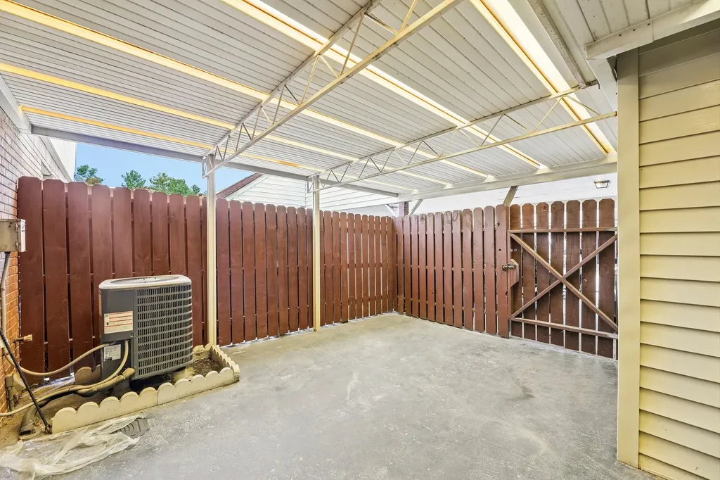 254 Mayflower Ln, N Madison TN 37115