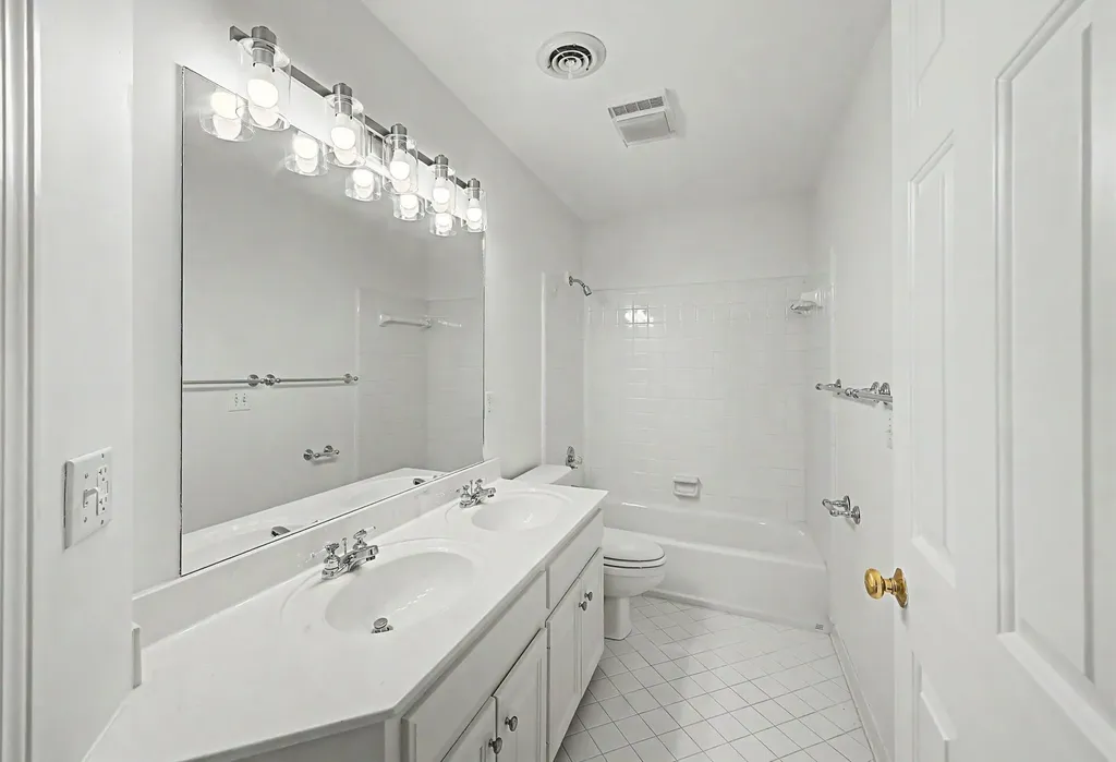 1605 Ardenwood Court Nashville TN 37215