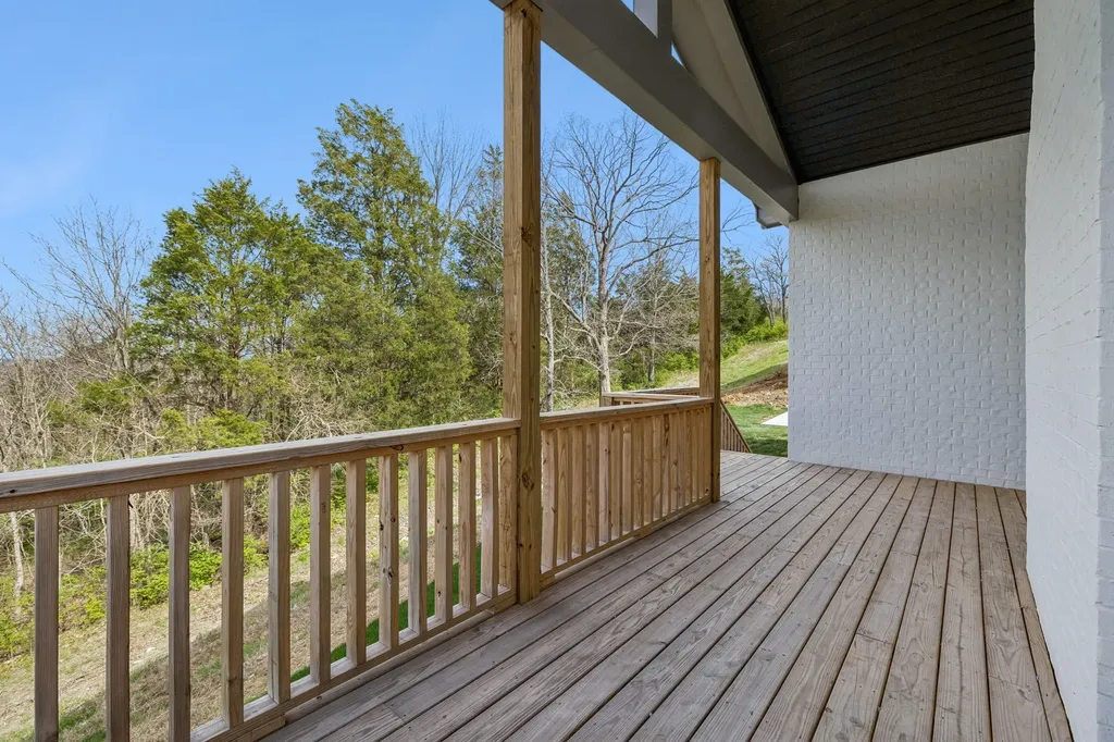 1007 Tiane Trail Gallatin TN 37066