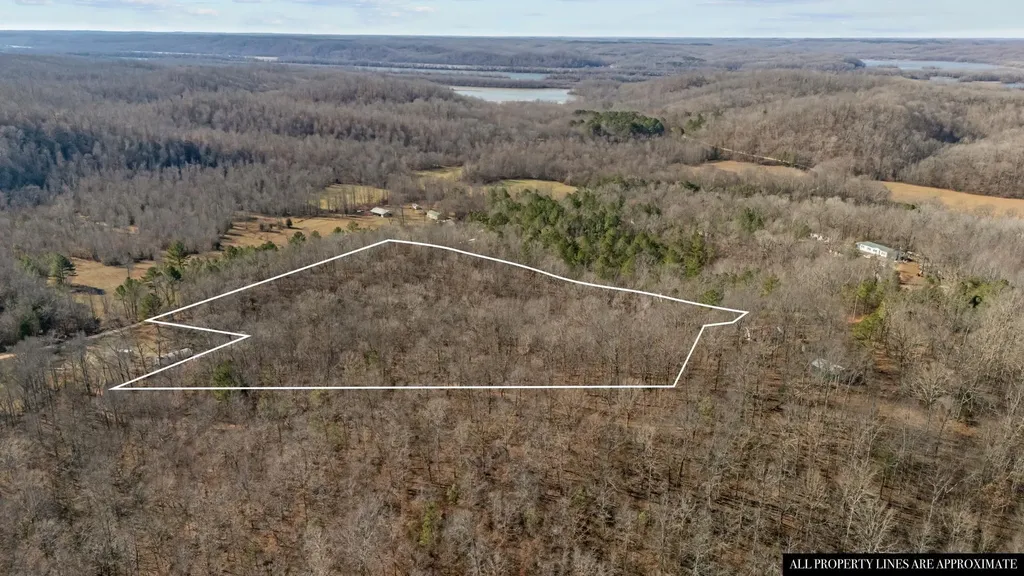 0 Roberts Creek Road Waverly TN 37185