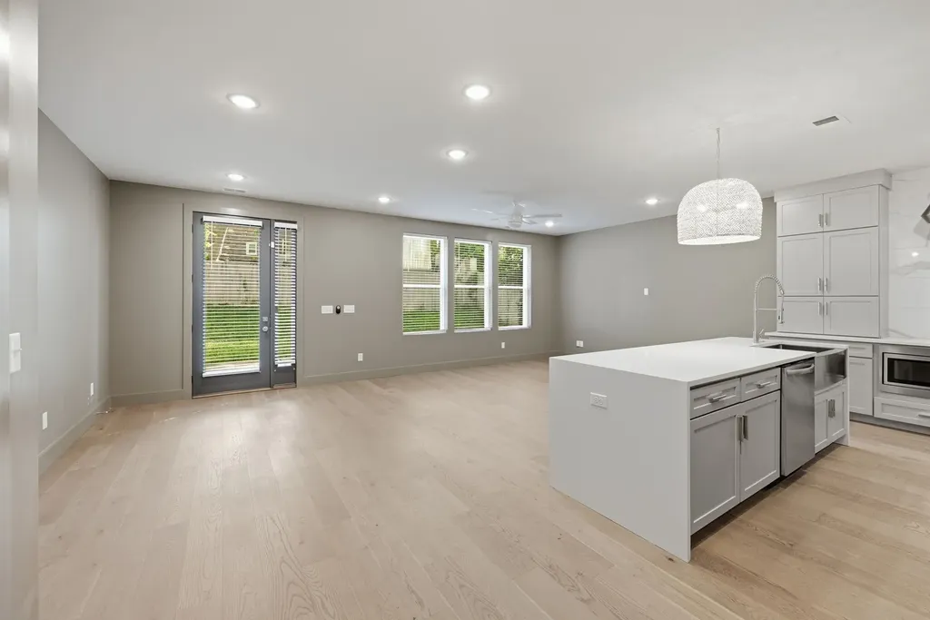 3206 Lincoln Avenue Nashville TN 37218