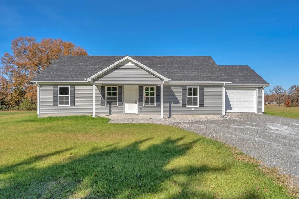1543 Paynes Church Road Winchester TN 37398