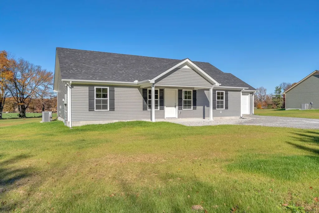 1543 Paynes Church Road Winchester TN 37398