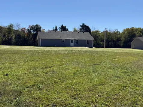 1543 Paynes Church Road Winchester TN 37398
