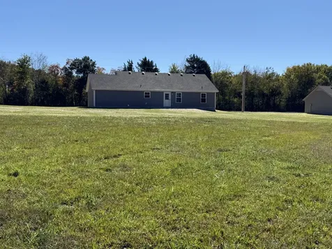 1563 Paynes Church Road Winchester TN 37398