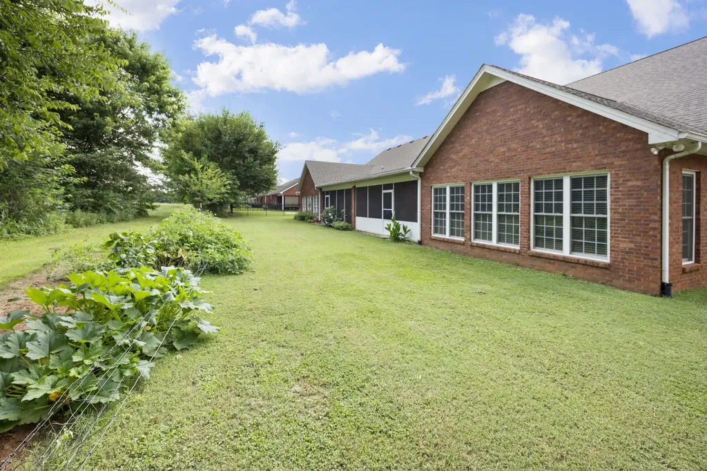 342 Chase Circle Winchester TN 37398