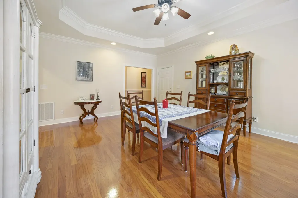 342 Chase Circle Winchester TN 37398
