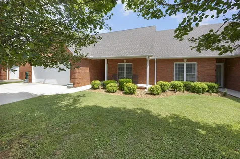 342 Chase Circle Winchester TN 37398