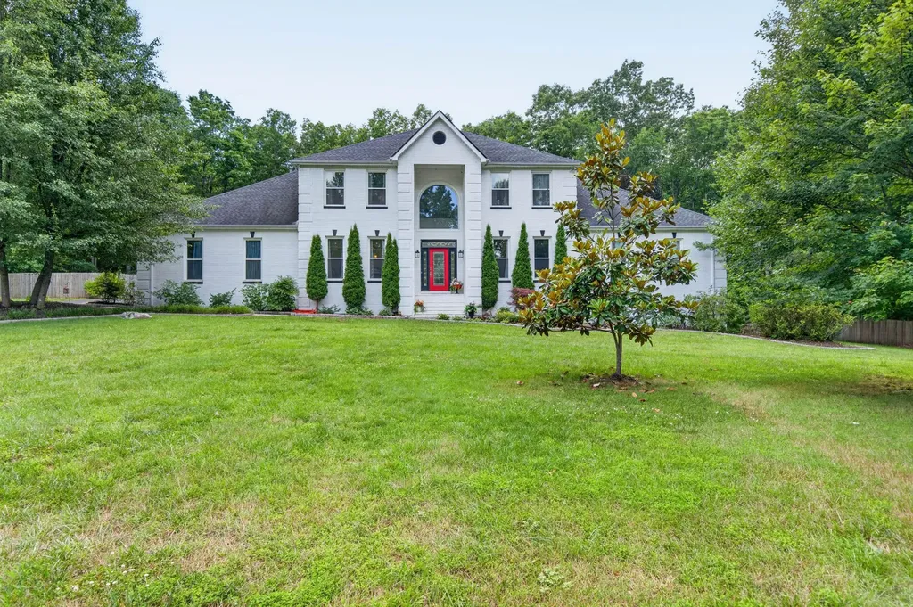 307 Laurel Circle Crossville TN 38555