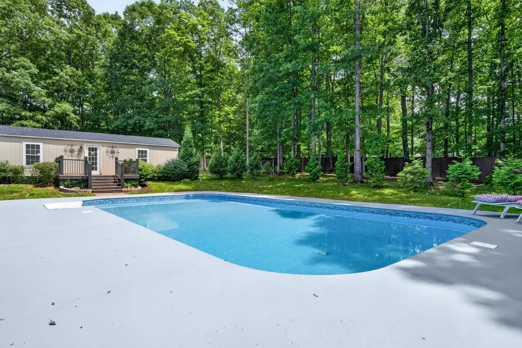 307 Laurel Circle Crossville TN 38555
