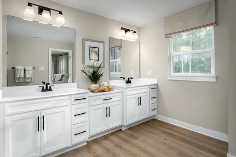 1109 Valhalla Court Murfreesboro TN 37128