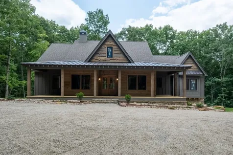 35 Lake Louisa Loop Monteagle TN 37356